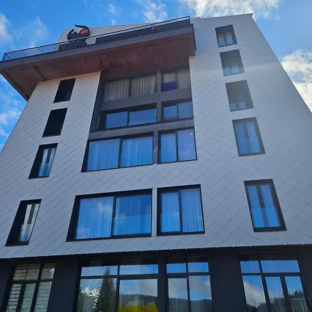 Apartment Mountain Magic *